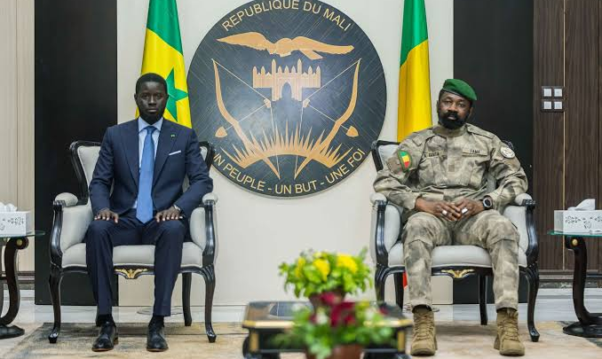 CEDEAO et Mali : Bassirou Diomaye Faye et Assimi Goïta au palais de Koulouba à Bamako