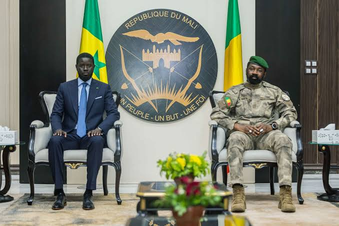 CEDEAO et Mali : Bassirou Diomaye Faye et Assimi Goïta au palais de Koulouba à Bamako